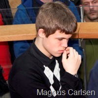 [Magnus-Carlsen[2].jpg]