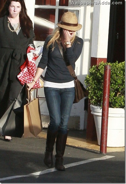 Reese Witherspoon Shopping Brentwood Country Bl-efb1BAHhl