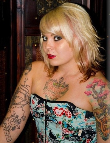 [LauraLou_1240082705_large[6].jpg]