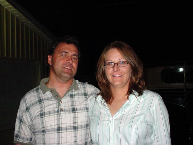 [Dana and russell Aug 2006[1][2].jpg]