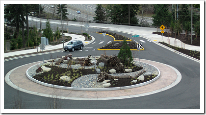 NE 36th St roundabout  (click for larger image)