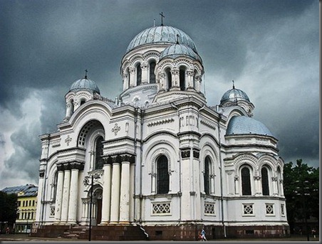 achitectural-churches-of-the-world-1
