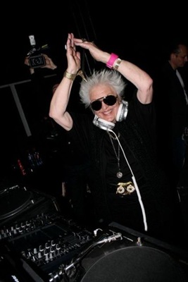 [Ruth Flowers - The Oldest Dj in the World 13.jpg]