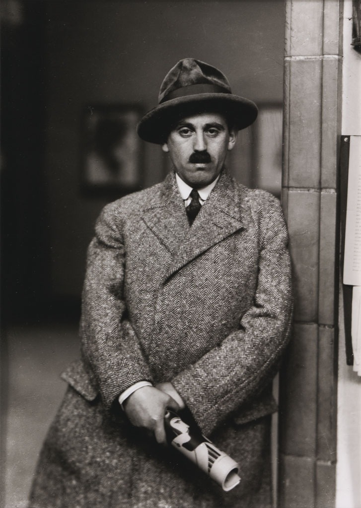 [August Sander - Art Dealer [Sam Saltz] 1927[6].jpg]
