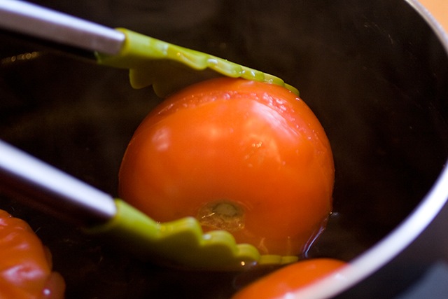 [Tomatoes13.jpg]