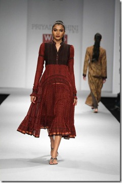 WIFW SS 2011 commection by Priyadarshini Rao  (16)