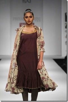 WIFW SS 2011 commection by Priyadarshini Rao  (20)