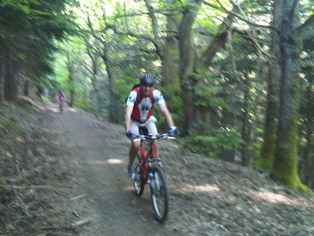 IMG00105-20100605-0936.jpg