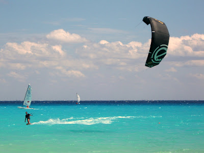 , Just about friends and Kiteboarding!, Playa Del Carmen Kiteboarding
