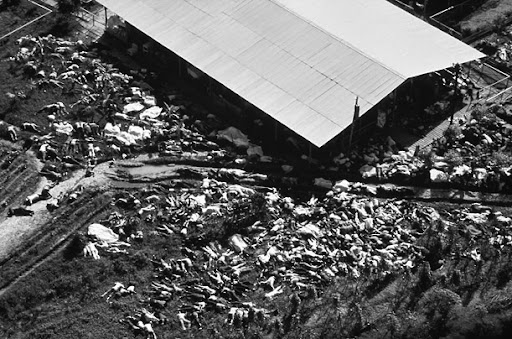 Jonestown 1978. Photo by David Hume Kennerly.