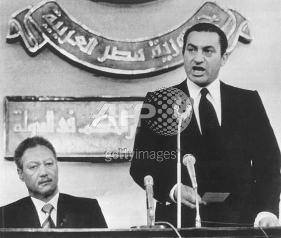 [Mubarak in 1981[4].jpg]
