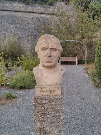 Kneipp Statue
