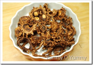 Deep-fried Pavakka Vattal
