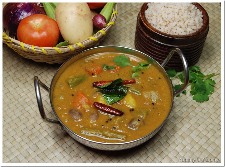 Varutharacha Sambar