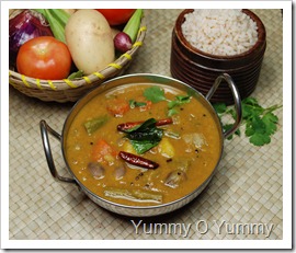 Varutharacha Sambar - Thrissur Style