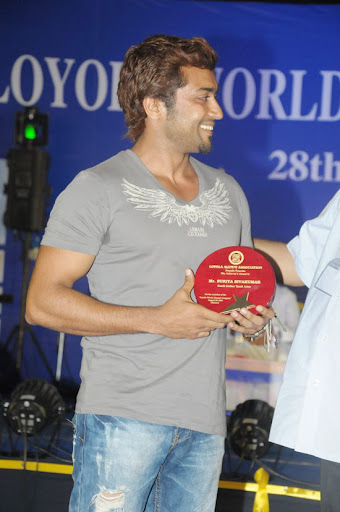 CLICK THE ABOVE ARROW TO  ZOOM THE IMAGE