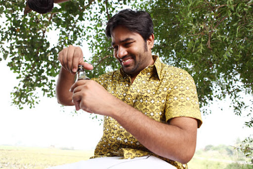 CLICK THE ABOVE ARROW TO  ZOOM THE IMAGE