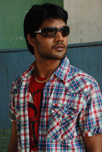 CLICK THE ABOVE ARROW TO  ZOOM THE IMAGE