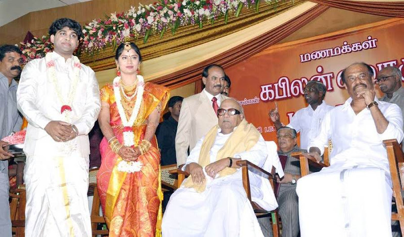 CLICK THE ABOVE ARROW TO  ZOOM THE IMAGE