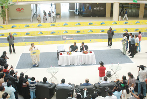 CLICK THE ABOVE ARROW TO  ZOOM THE IMAGE