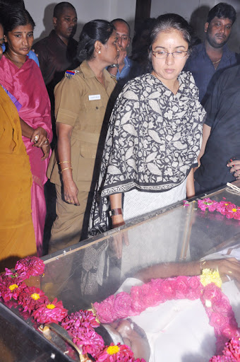 CLICK THE ABOVE ARROW TO  ZOOM THE IMAGE