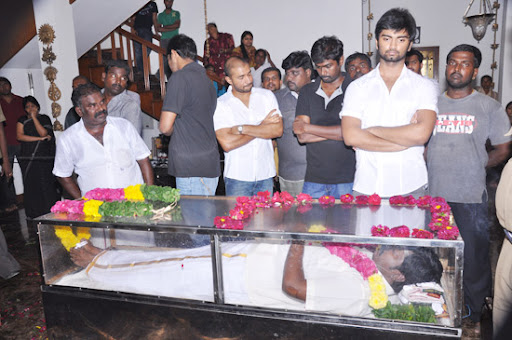 CLICK THE ABOVE ARROW TO  ZOOM THE IMAGE