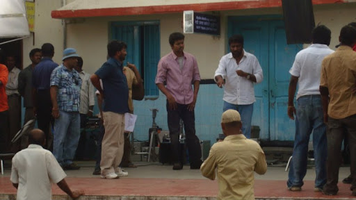 CLICK THE ABOVE ARROW TO  ZOOM THE IMAGE