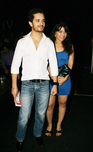 CLICK THE ABOVE ARROW TO  ZOOM THE IMAGE