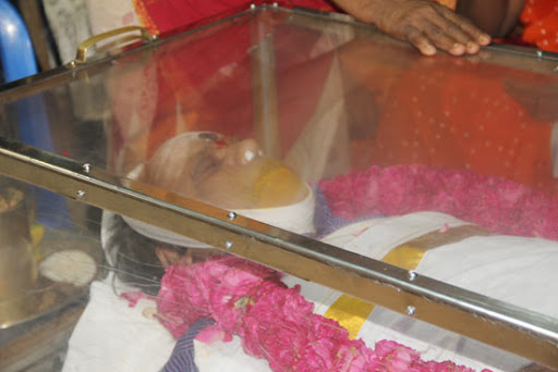 CLICK THE ABOVE ARROW TO  ZOOM THE IMAGE