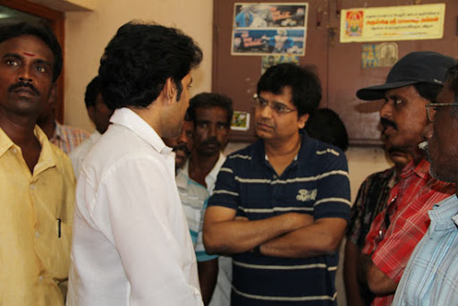 CLICK THE ABOVE ARROW TO  ZOOM THE IMAGE