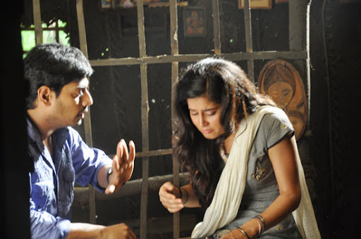 CLICK THE ABOVE ARROW TO  ZOOM THE IMAGE