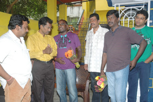 CLICK THE ABOVE ARROW TO  ZOOM THE IMAGE