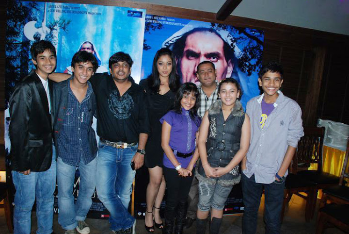 CLICK THE ABOVE ARROW TO  ZOOM THE IMAGE