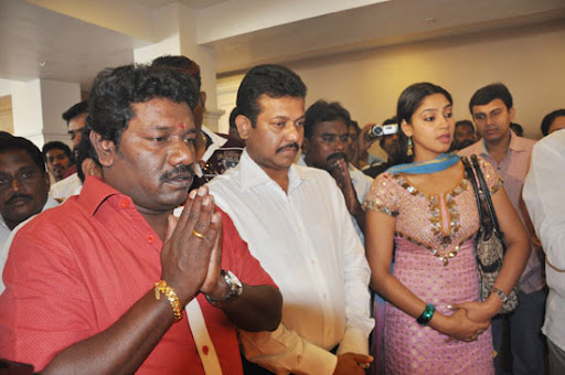 CLICK THE ABOVE ARROW TO  ZOOM THE IMAGE