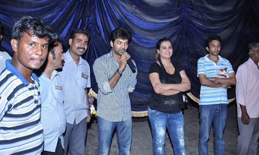 CLICK THE ABOVE ARROW TO  ZOOM THE IMAGE