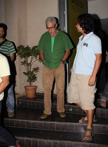 CLICK THE ABOVE ARROW TO  ZOOM THE IMAGE