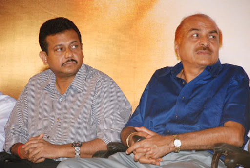 CLICK THE ABOVE ARROW TO  ZOOM THE IMAGE