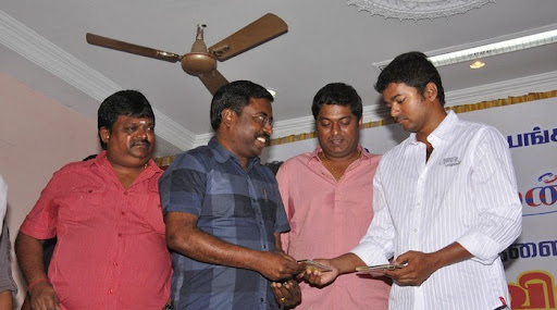 CLICK THE ABOVE ARROW TO  ZOOM THE IMAGE