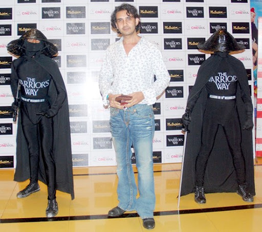 CLICK THE ABOVE ARROW TO  ZOOM THE IMAGE