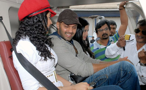 CLICK THE ABOVE ARROW TO  ZOOM THE IMAGE