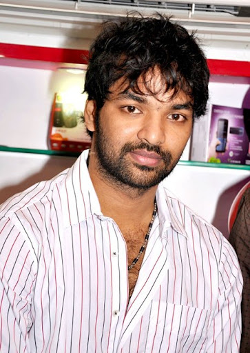 CLICK THE ABOVE ARROW TO  ZOOM THE IMAGE