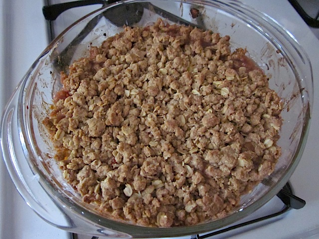 Baked crips in pie pan (peaches on bottom, streusel on top) 