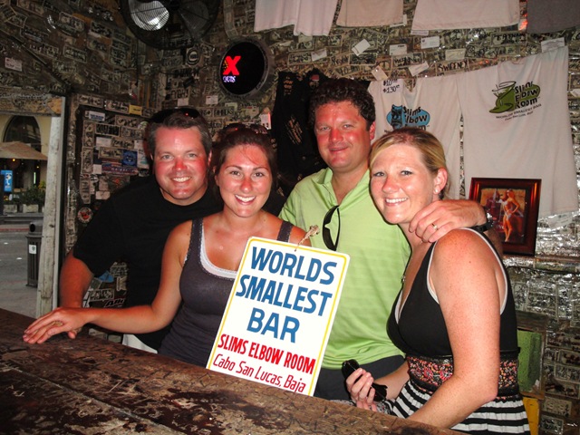 [6.  Littlest Bar in Cabo[4].jpg]