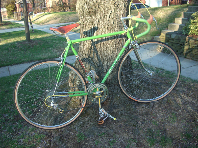 green bike paint