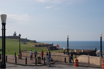Approaching Del Morro by land