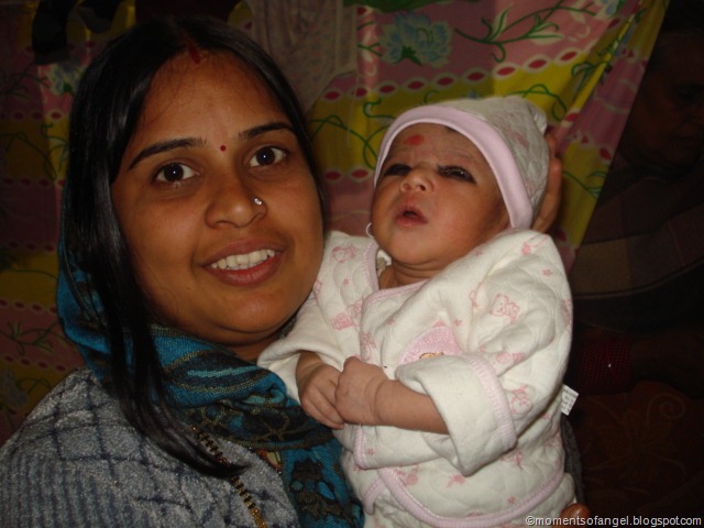 [Angel with her aunt[4].jpg]