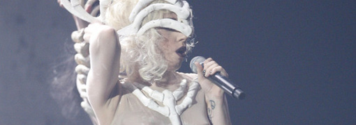 Lady Gaga's performance at the 2009 American music awards