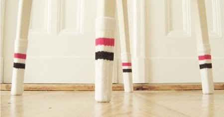 [chair-socks-1[2].jpg]
