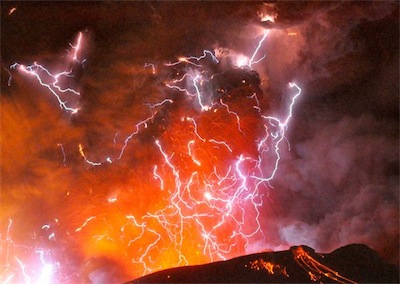 Japan volcano kirishima lightning