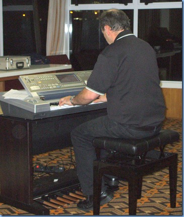 Another shot of Doug Farr playing his amazing KN7000 set-up. The tone and voice realism of the instrument were terrific. Doug reckons that the current set-up is a 'work-in-progess' and he will be working on lightening the enclosure stand and enclosing the many leads.